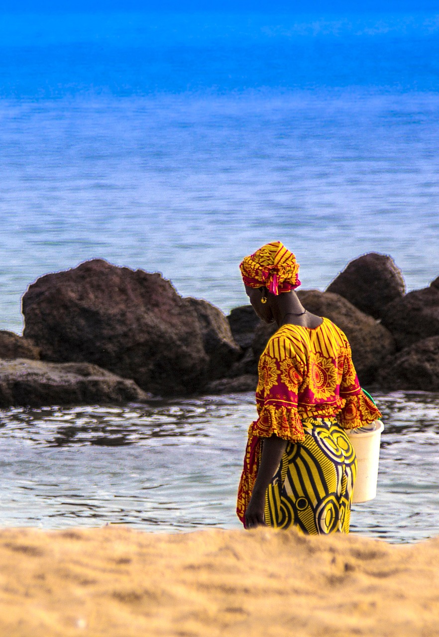 services-02 girl, ocean, sea, fishing, person, nature, travel, africa